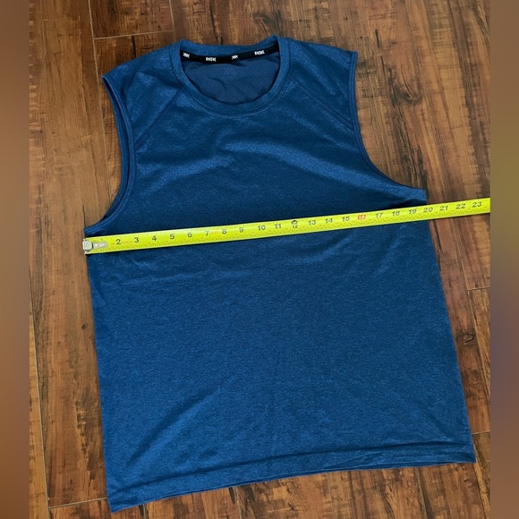 Rhone Versatility Collection Tank Top - Picture 2 of 3